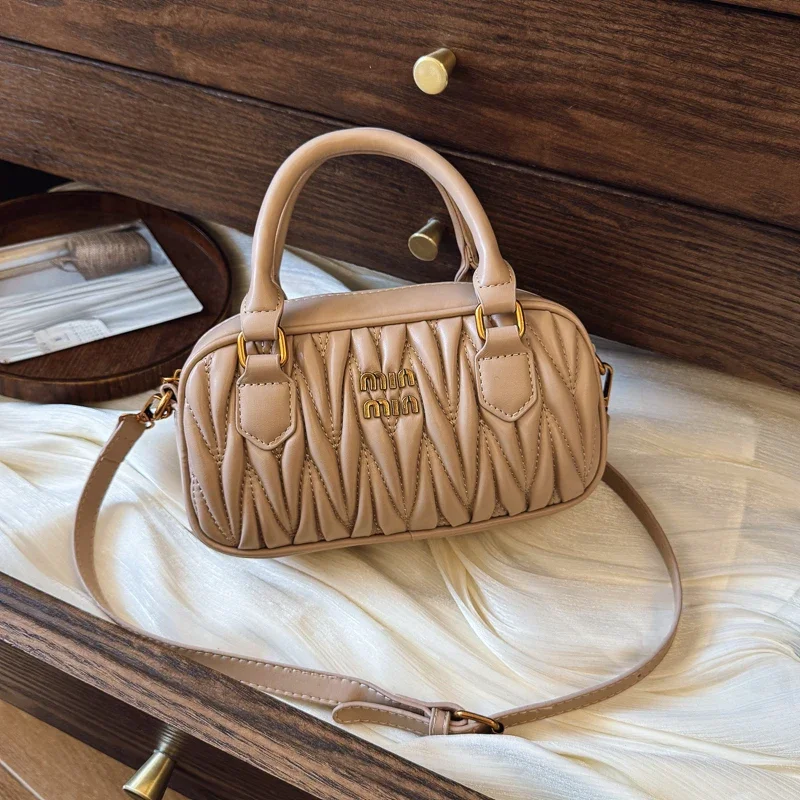 Luxuriöse Damen-Ledertasche, e – Luxury Lifestyle Design Bewertung und Preis