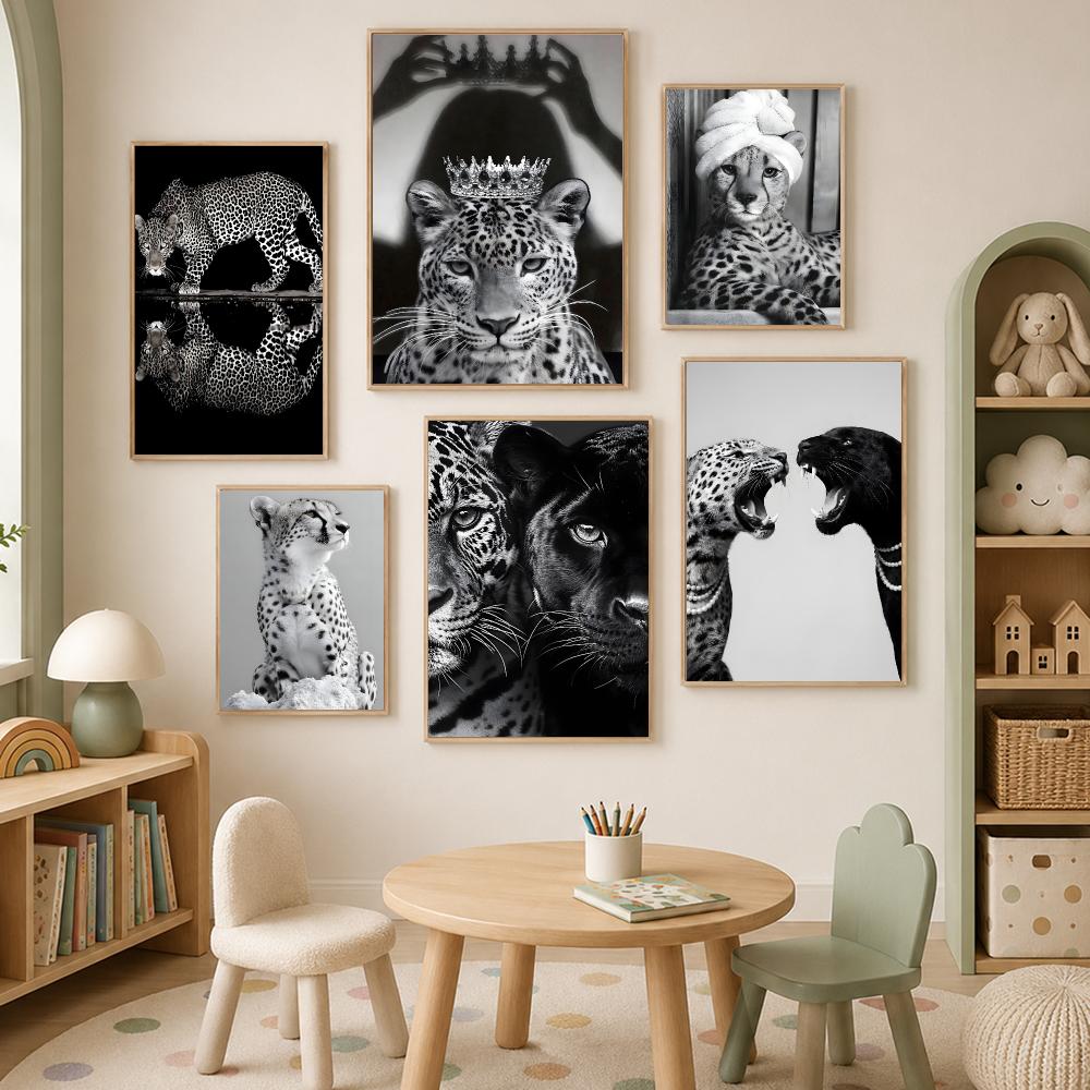 Luxuriöses Schwarz-Weiß-Leopar – Luxury Lifestyle Wallpaper Bewertung und Preis